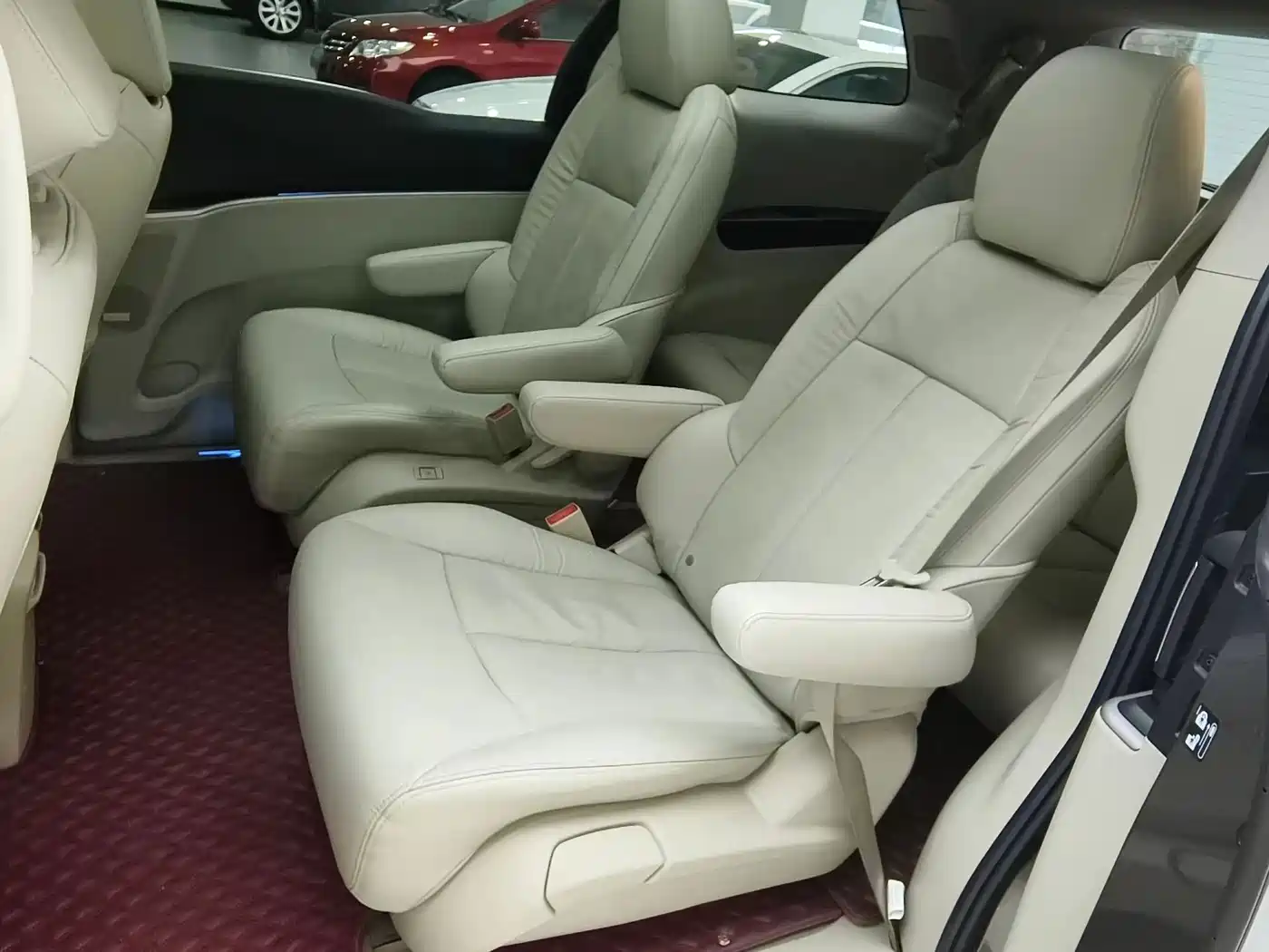 Buick GL8 2014 3.0L XT Luxury Business Flagship фото 25