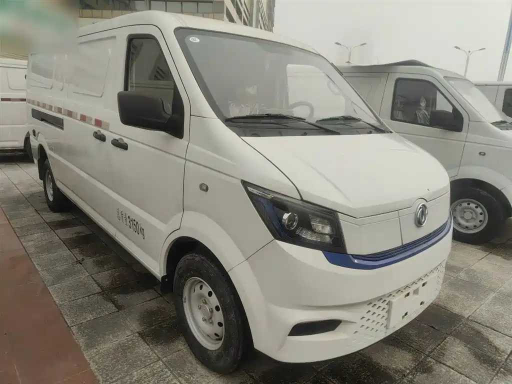 2025 Dongfeng Yufeng EM27