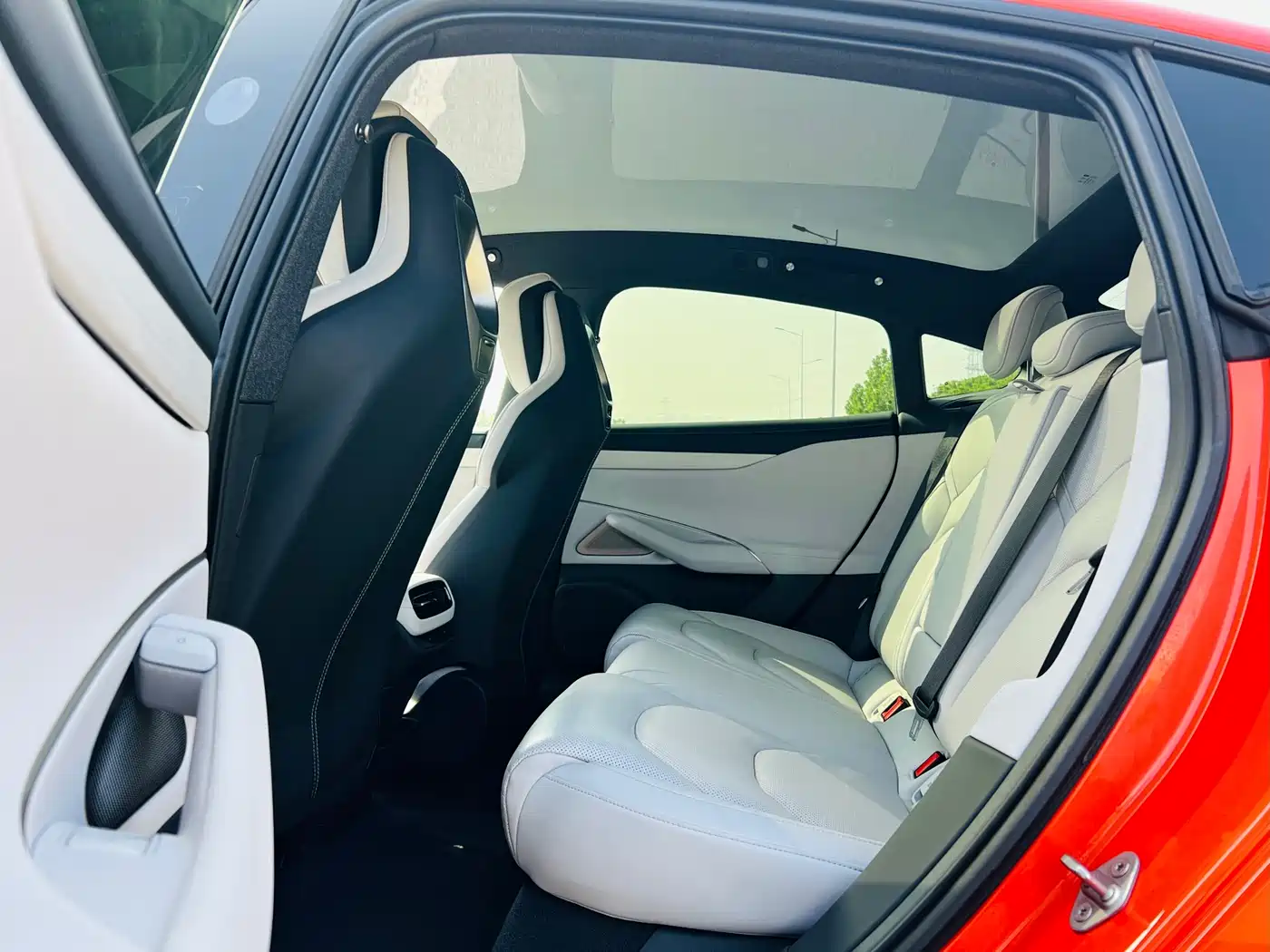 XIAOMI CAR XIAOMI SU7