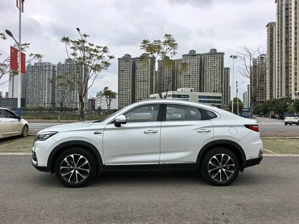 Changan CS85 COUPE 2020 2019 1.5T DCT Dynamic Edition China VI