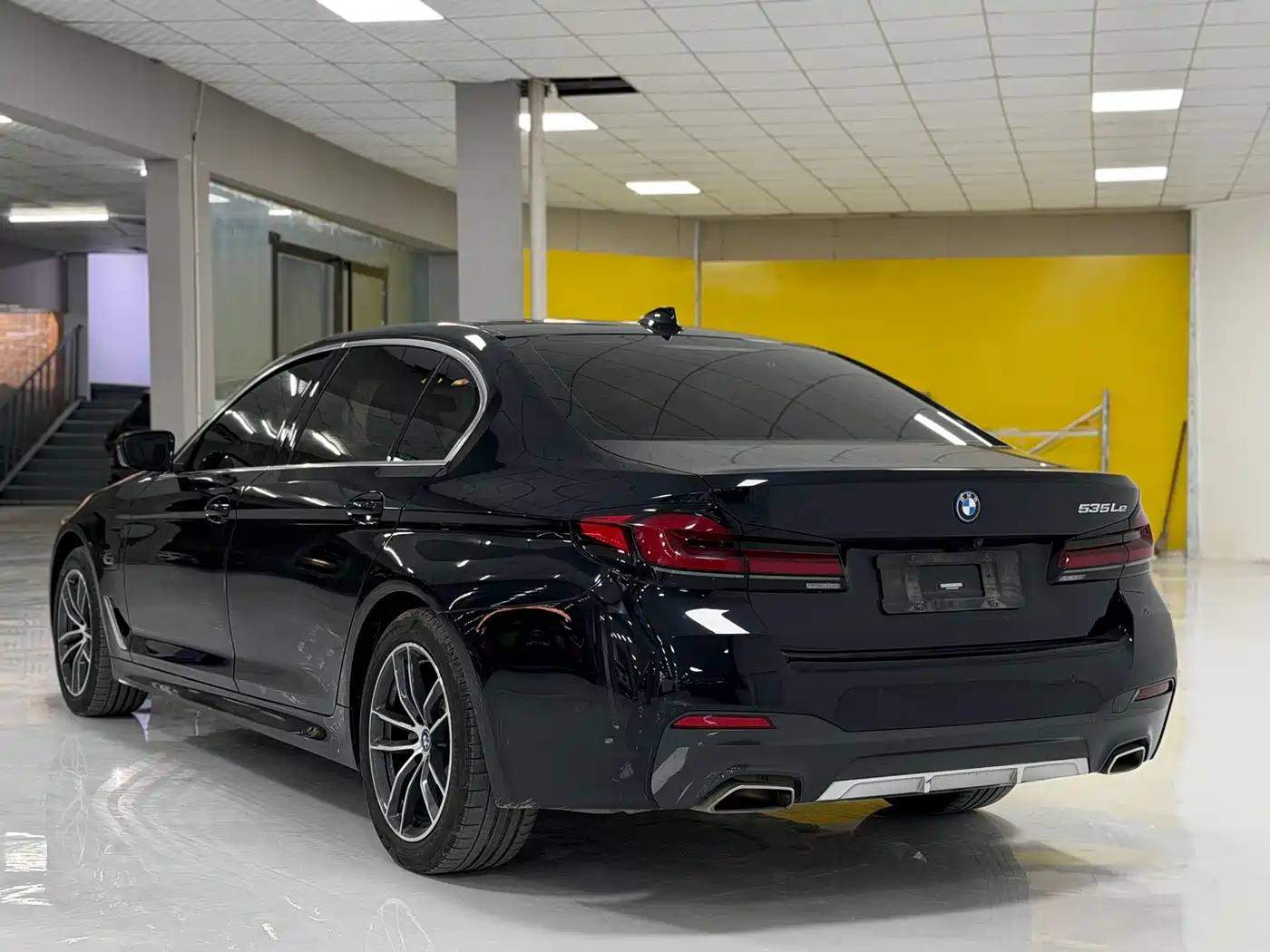 BMW 5 Series New Energy 2022 Model Second Facelift 535Le M Sport Package фото 7