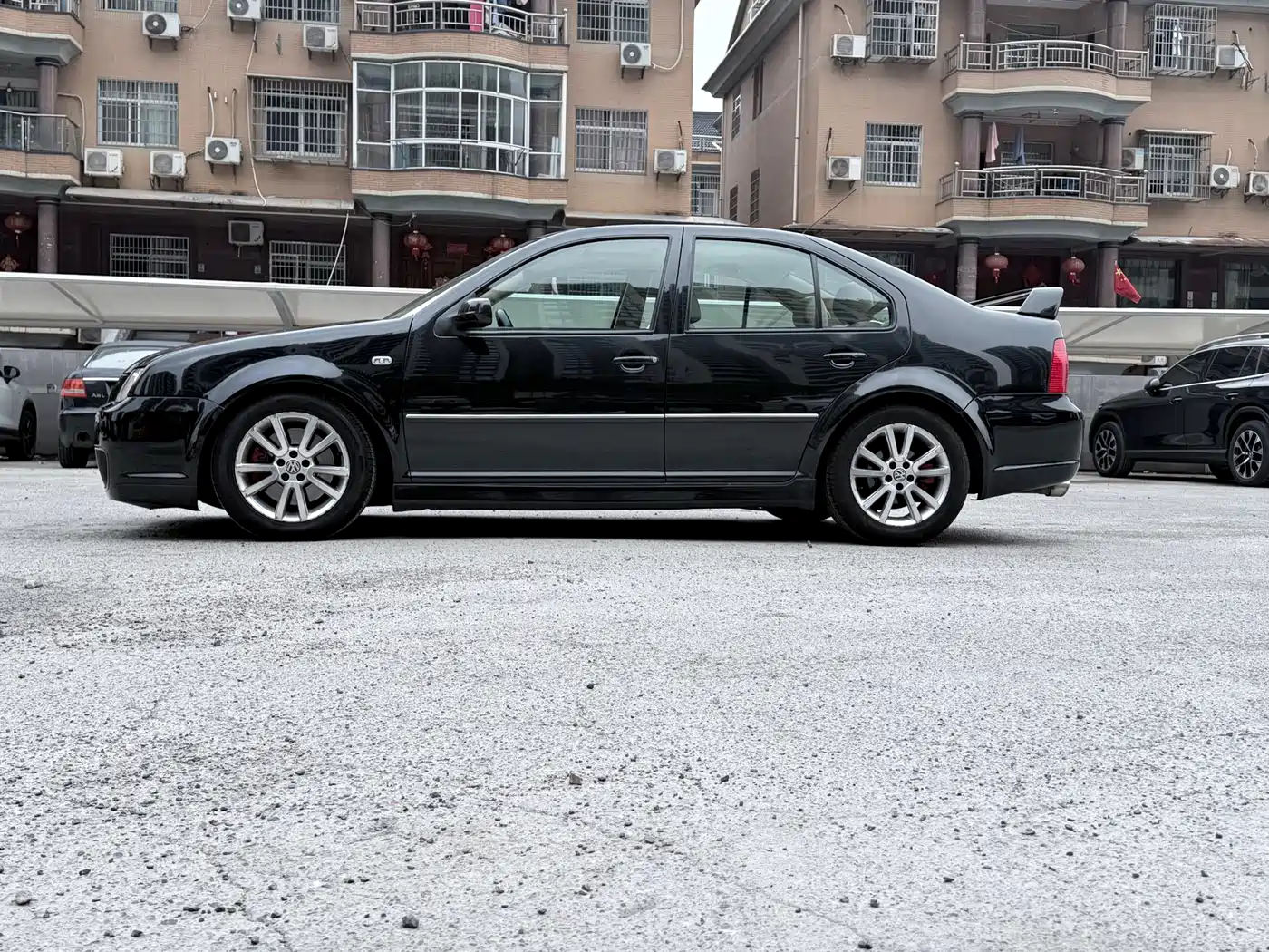 Volkswagen Bora Classic 2005 1.8T R (Sport Edition) фото 3