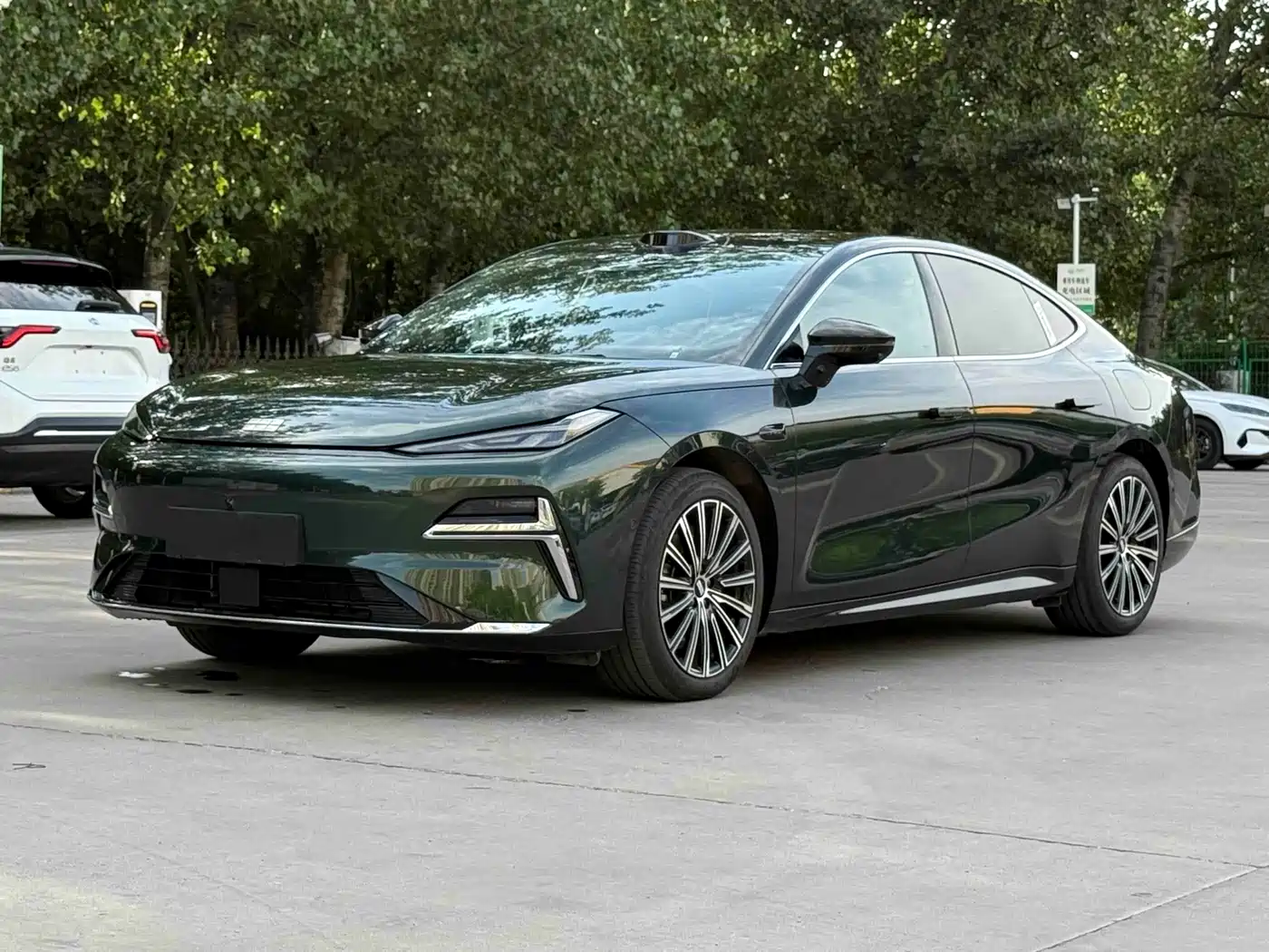 Geely Galaxy Galaxy Xingyao 8 2026 2025 130km EM-P Starship Edition