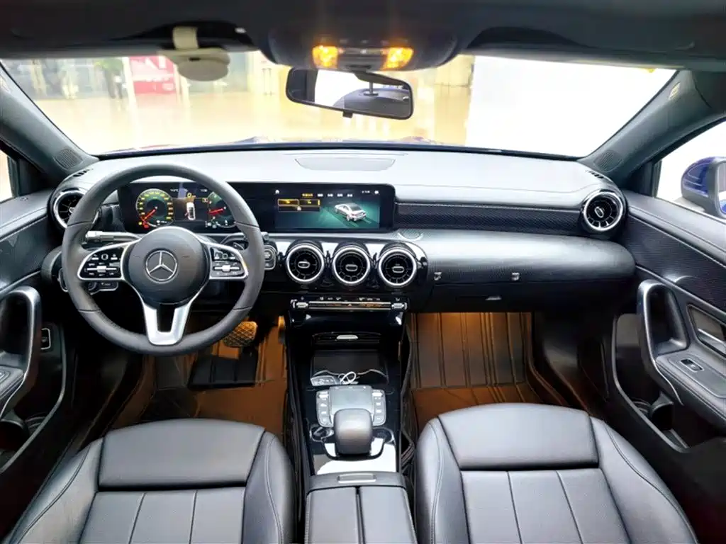 MERCEDES-BENZ CLASS A