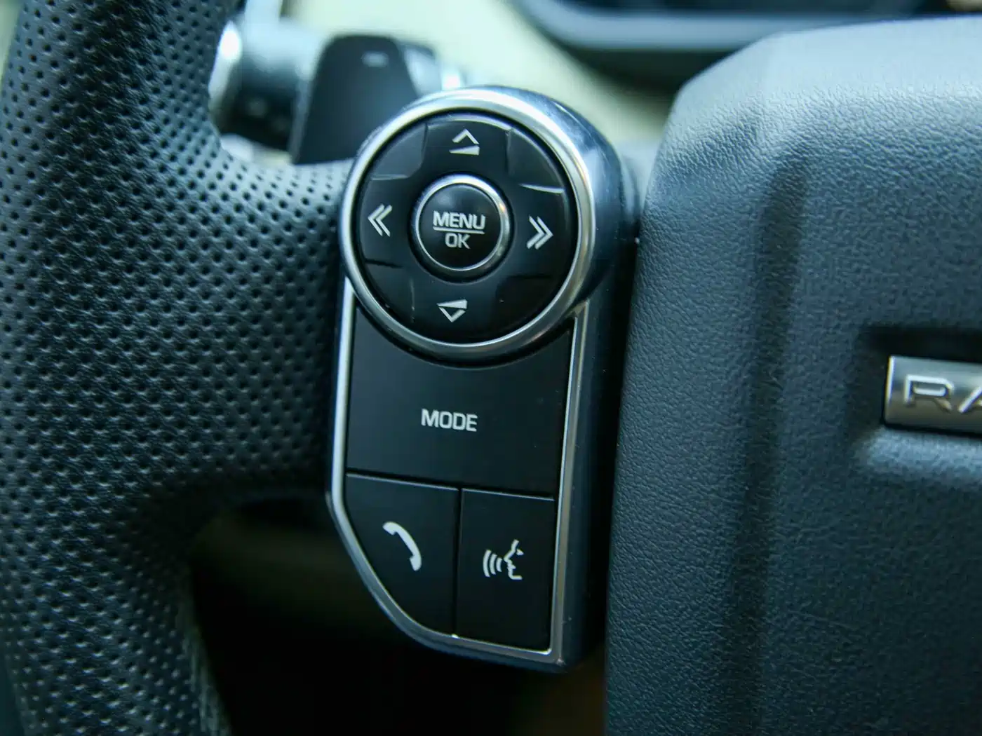 Land Rover Range Rover Sport 2014 3.0 SC V6 HSE DYNAMIC фото 16