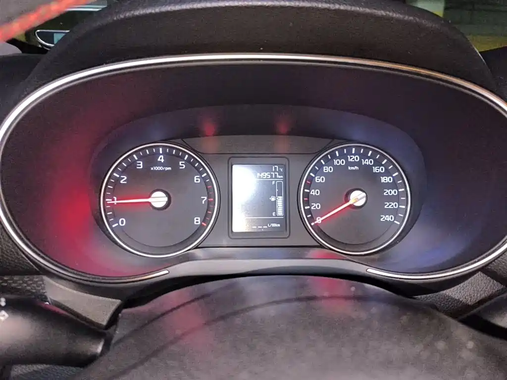 Kia KX3 Smart Run 2015 1.6L Automatic 2WD DLX фото 4