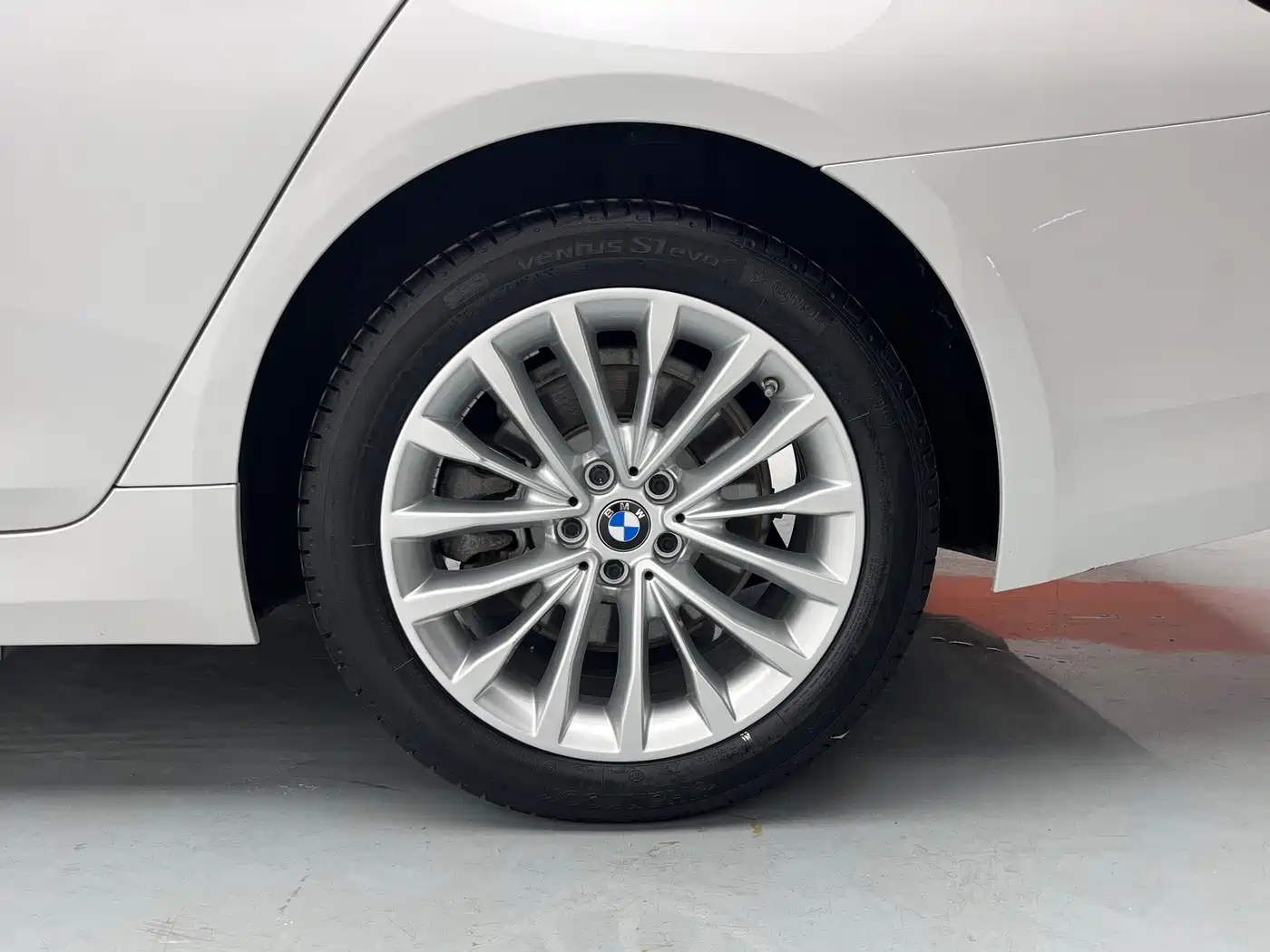 BMW 5 Series 2022 Facelift 525Li Luxury Package фото 13