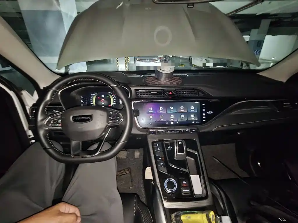 Yuan Cheng FX 2021 2020 1.8T Smart Edition 4-Seat