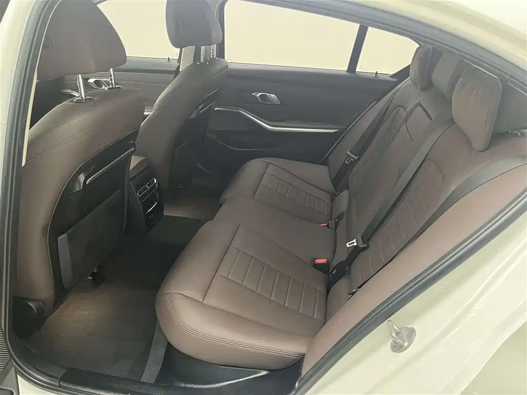 BMW 3 Series 2021 Second Facelift 320Li M Sport Package фото 14