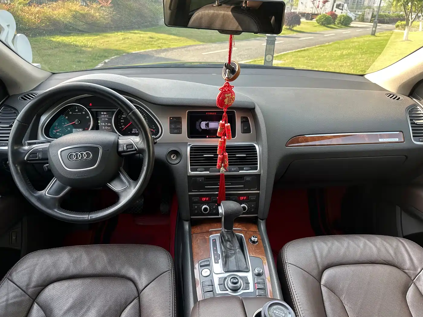Audi Q7 2014 35 TFSI Progressive фото 9
