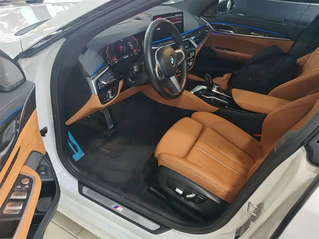 BMW 6 Series GT 2022 Model 630i M Sport Package фото 12