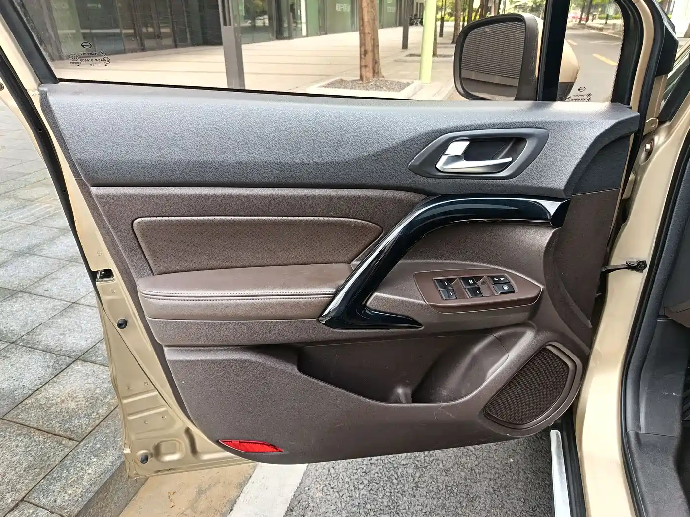 GAC Trumpchi Trumpchi GS4 2017 235T Automatic 2WD Luxury Smart Connected Edition фото 12