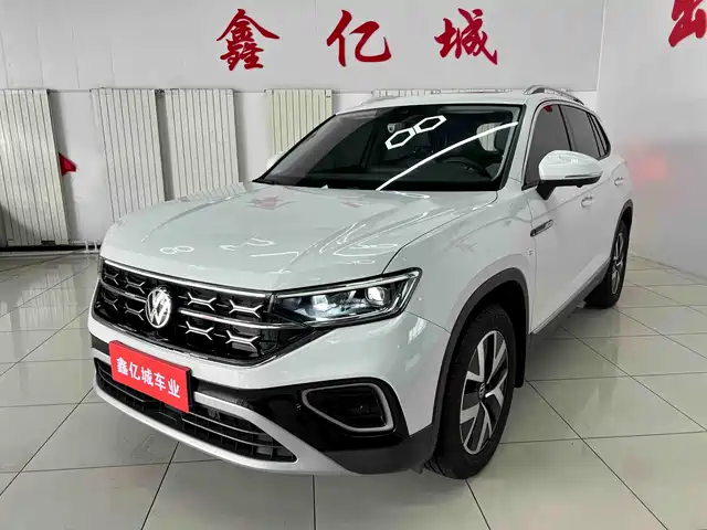 Volkswagen Tayron 280TSI, Люкс, моноприводный, Plus, Продвинутая