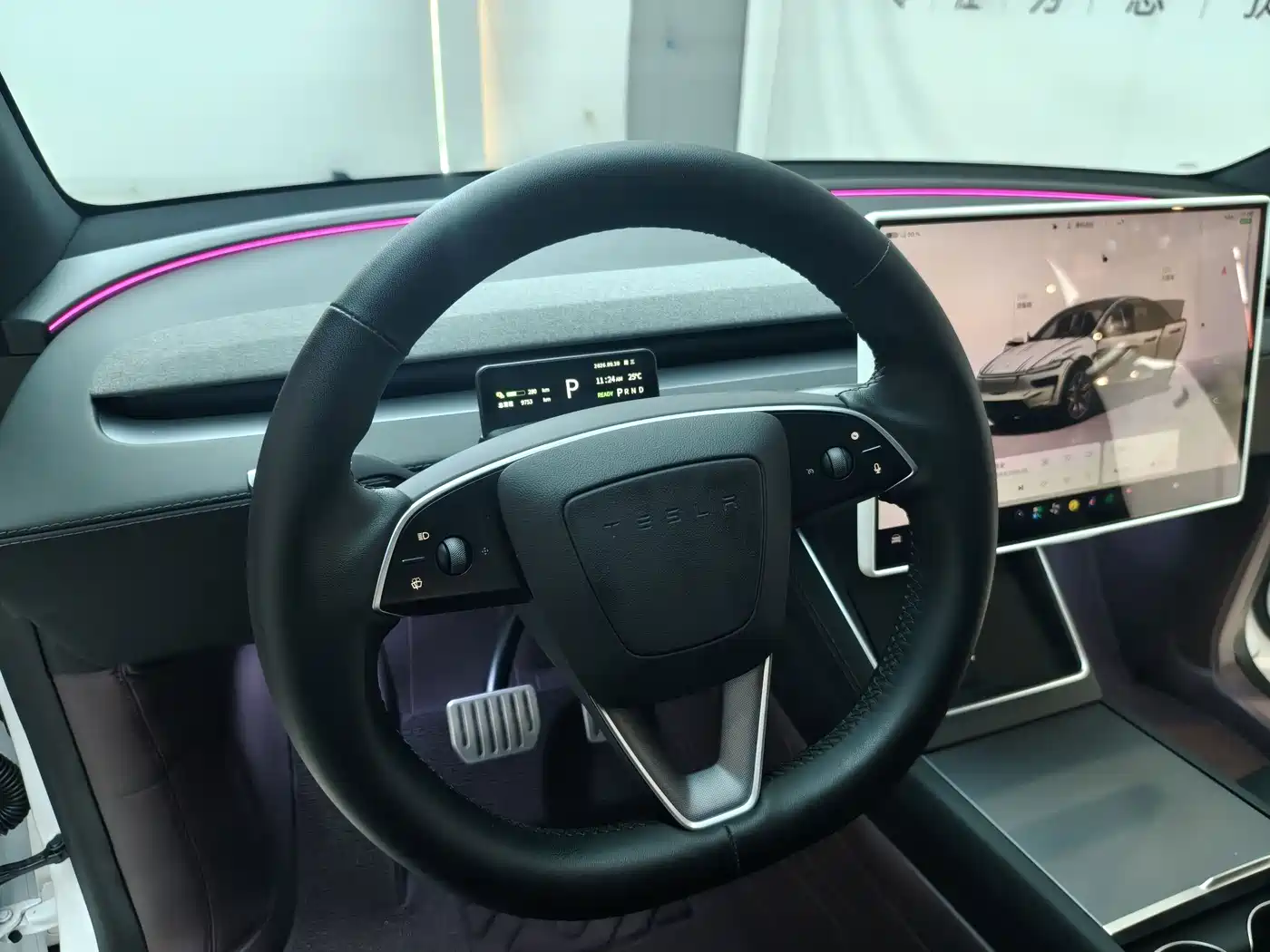 Tesla Model Y L 2026 2025 Facelift Long Range AWD