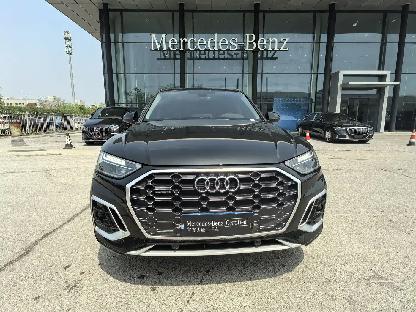 Audi Q5L 2025 40 TFSI Fashion Dynamic фото 2