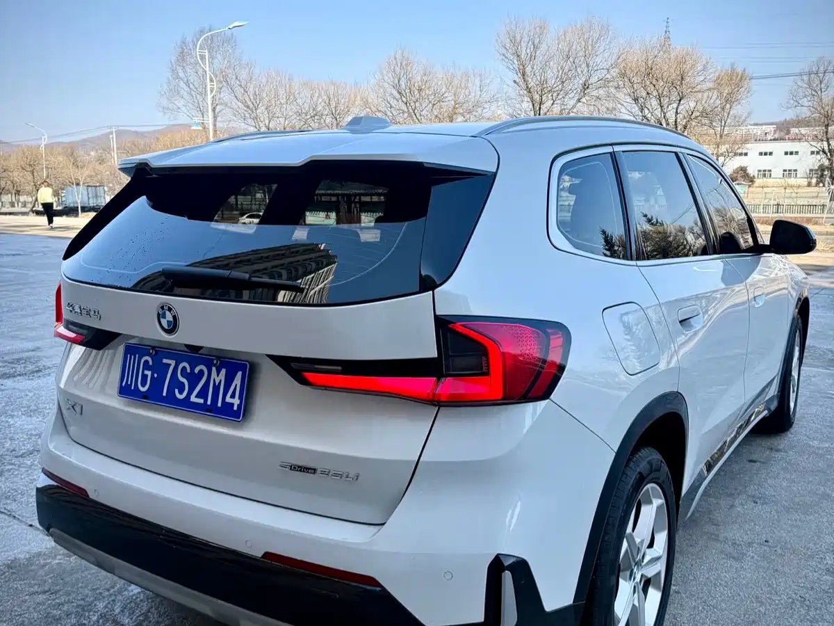 BMW X1 2023 sDrive20Li X Design Package фото 6