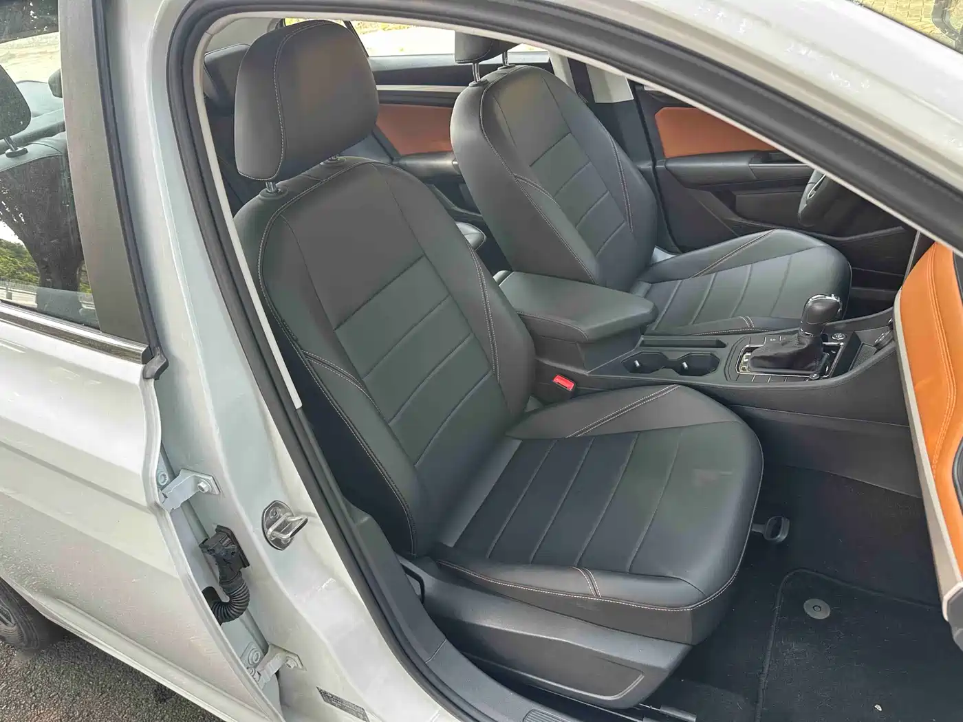Volkswagen Bora 2025 Facelift 200TSI DSG Navigation Edition фото 14