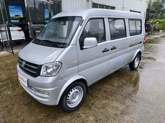 Dongfeng Xiaokang DFSK K07S 2022 1.3L High-Power Deluxe Edition