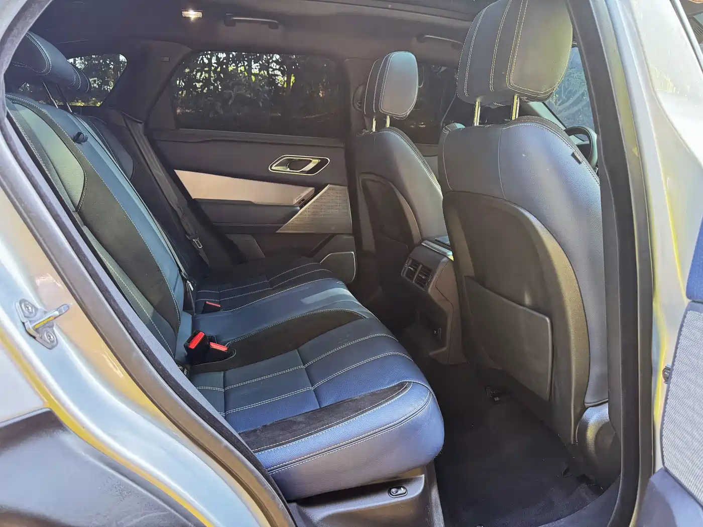 Land Rover Range Rover Velar 2021 P340 R-DYNAMIC SE фото 14