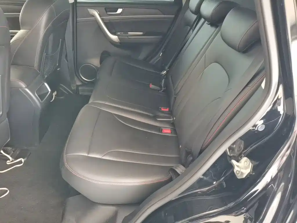 Photo 17 - Haval H6