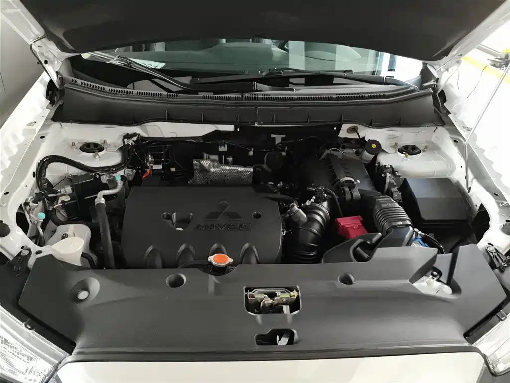 Mitsubishi ASX 2018 2.0L CVT 2WD Premium фото 20