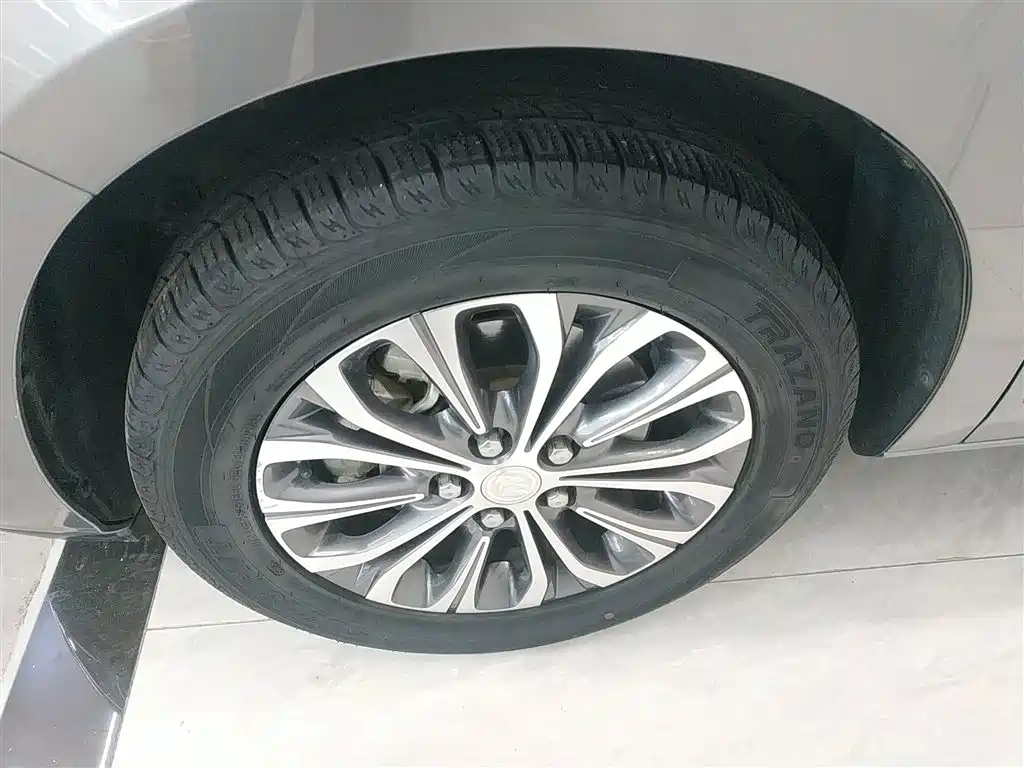 Buick GL8 2021 Land Business Class 652T Luxury фото 25
