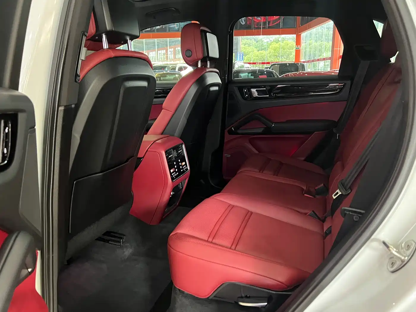 Porsche Cayenne 2018 Cayenne 3.0T фото 8