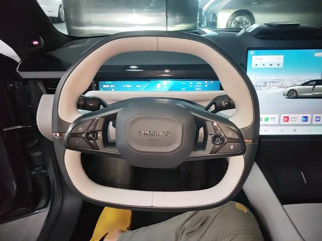Lynk & Co Z10 2024 2025 Model 95kWh 806km RWD Smart Drive Max