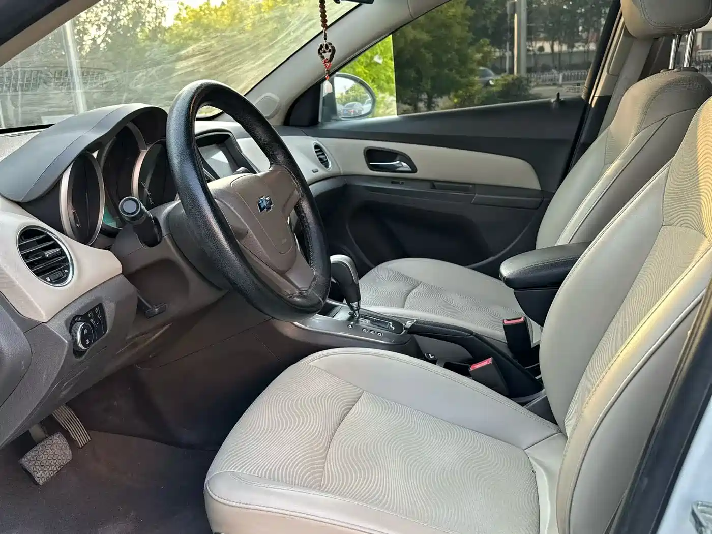 Chevrolet Cruze 2015 1.5L Classic SE AT фото 5
