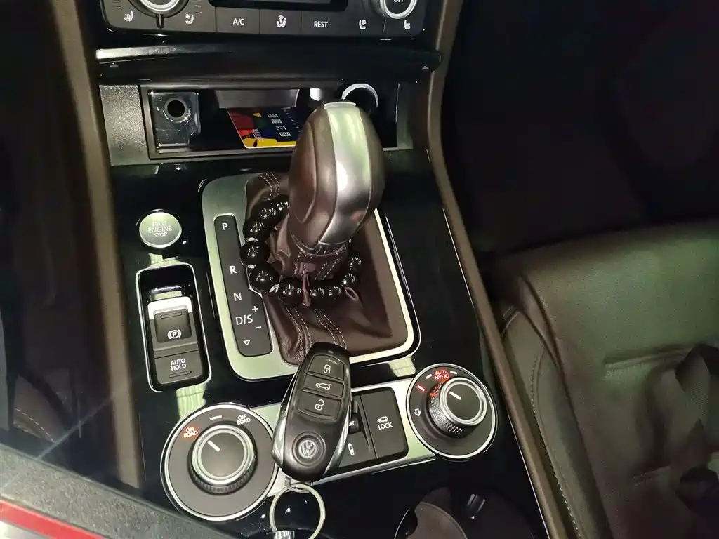 Volkswagen Touareg 2017 3.0TSI Explorer Edition фото 7