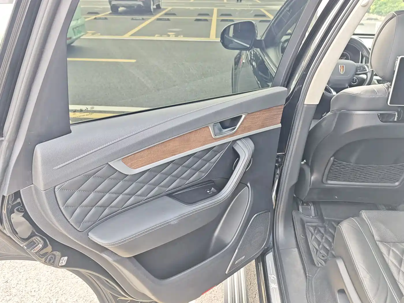 Hongqi HS7 2022 3.0T Auto 4WD Smart Connect Flagship 7-Seater фото 14