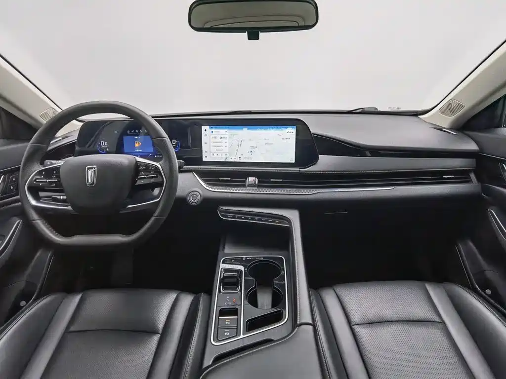 2025 Besturn B70