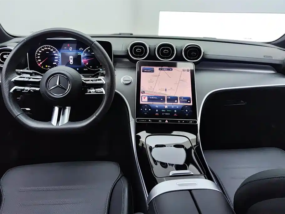 Mercedes-Benz C-Class 2023 Facelift C 200 L Sport Edition фото 12