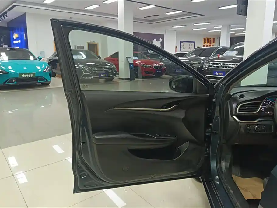 Buick Excelle 2021 Facelift Exemplar 1.5L Auto Elite фото 7