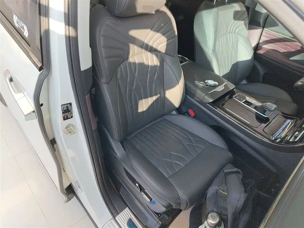GAC Trumpchi Trumpchi M8 2024 Master Series 400T Ultimate Edition фото 25
