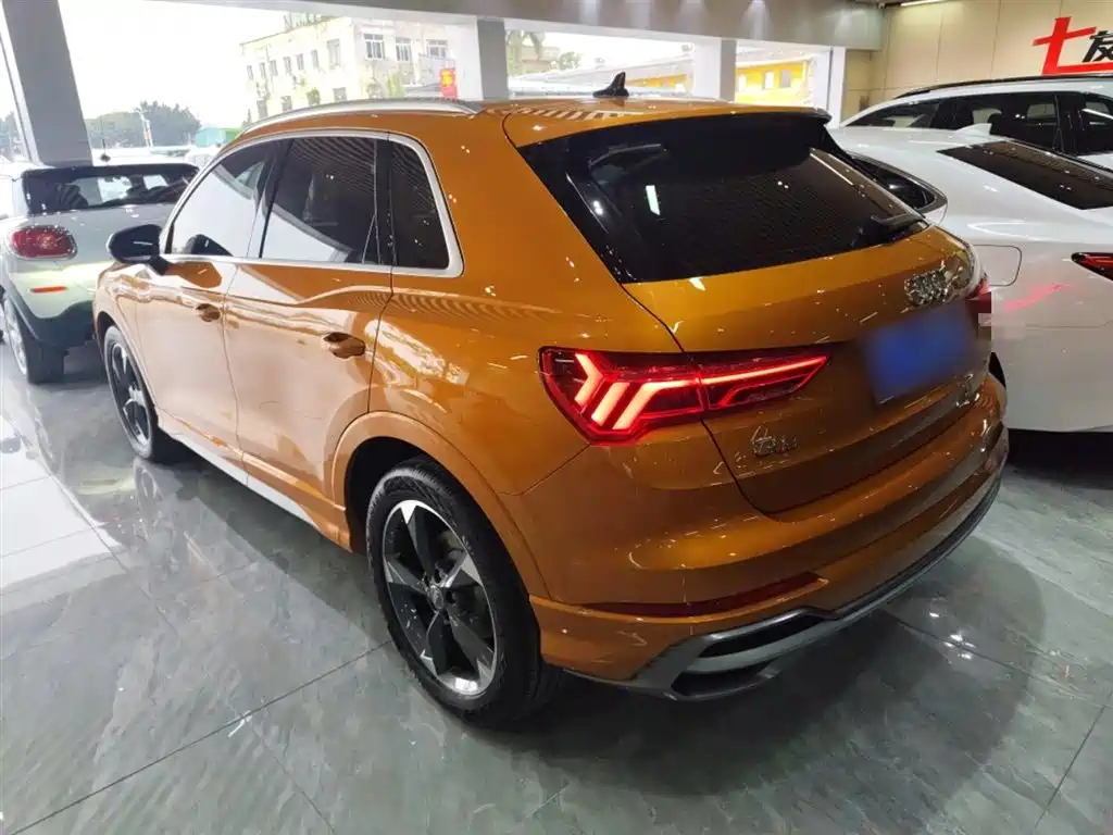 Audi Q3 2019 40 TFSI Fashion Dynamic фото 23