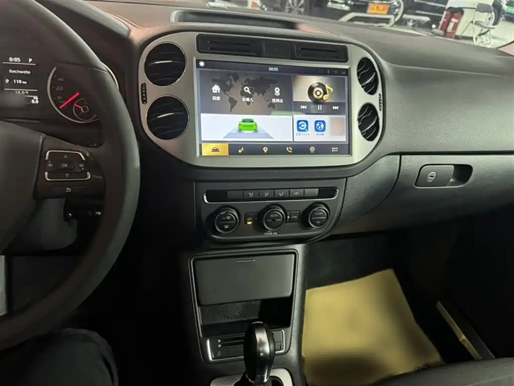Volkswagen Tiguan 2016 Model 300TSI Automatic 4WD Trend Vision Edition фото 12