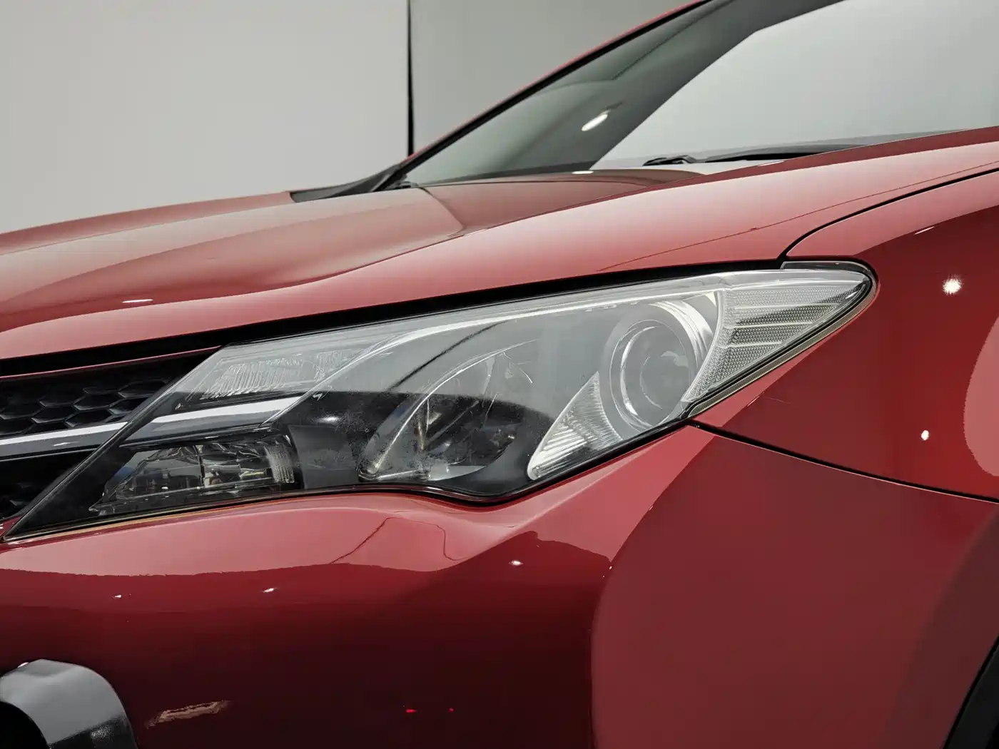 Toyota RAV4 Rongfang 2013 2.0L CVT 2WD Urban фото 14