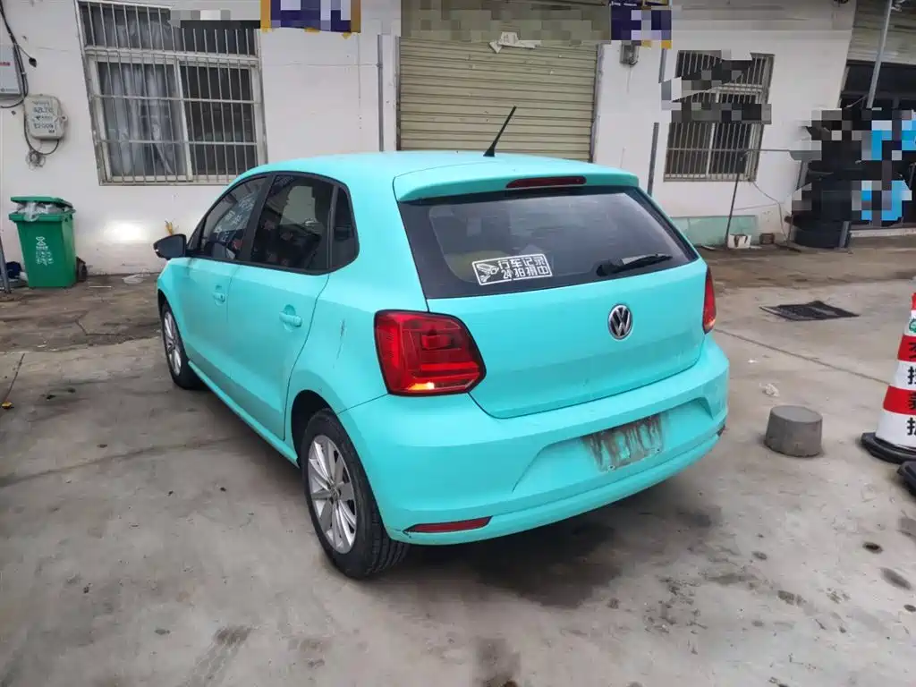 Volkswagen Polo 2014 1.4L Automatic Comfort Edition фото 23