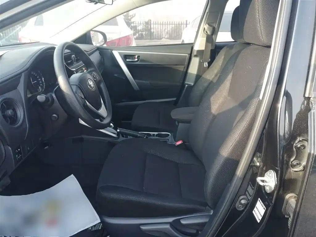 Toyota Levin Twin Engine E+ 2019 1.8PH GS E-CVT Elite Edition фото 7