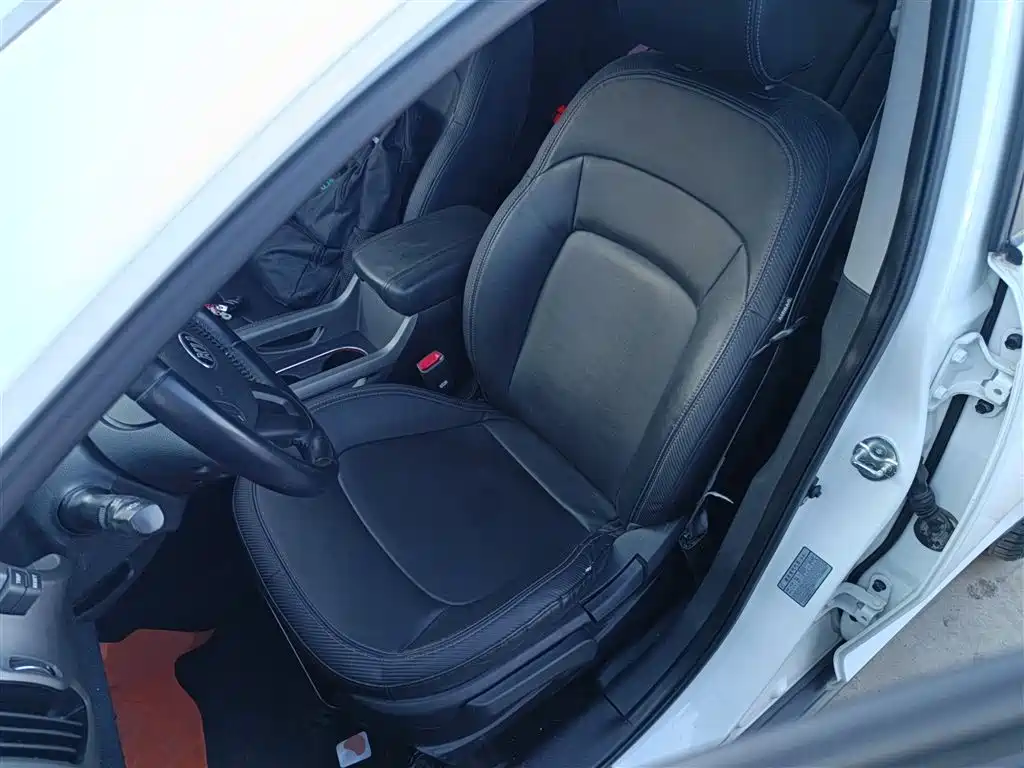 Kia Sportage 2015 2.0L Automatic 2WD DLX фото 15