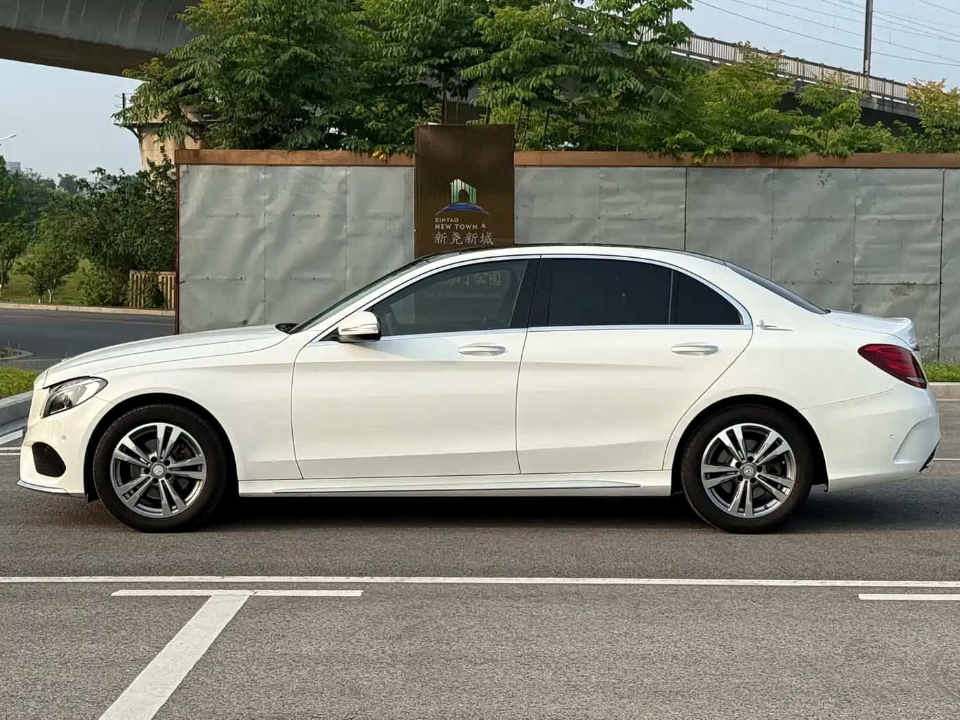 Mercedes-Benz C-Class 2017 Facelift C 200 L Sport Edition фото 7