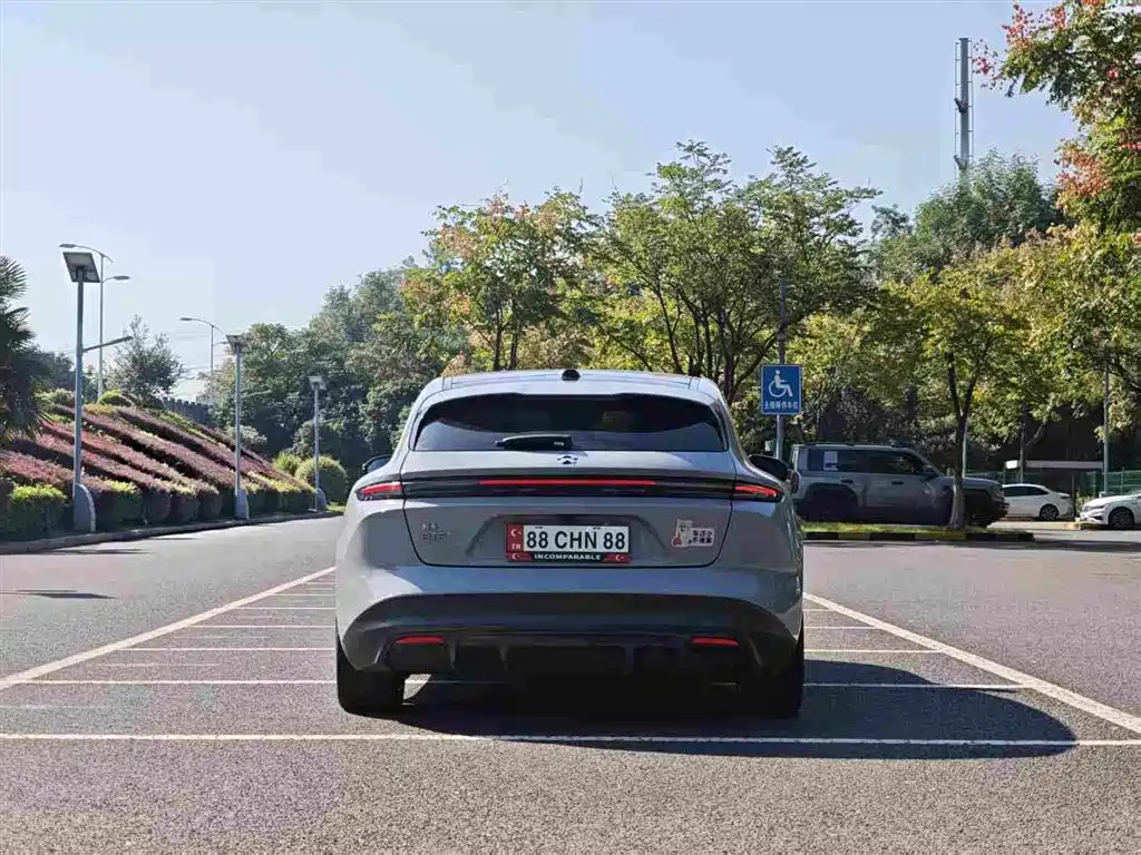 Фото 5 - NIO ET5T