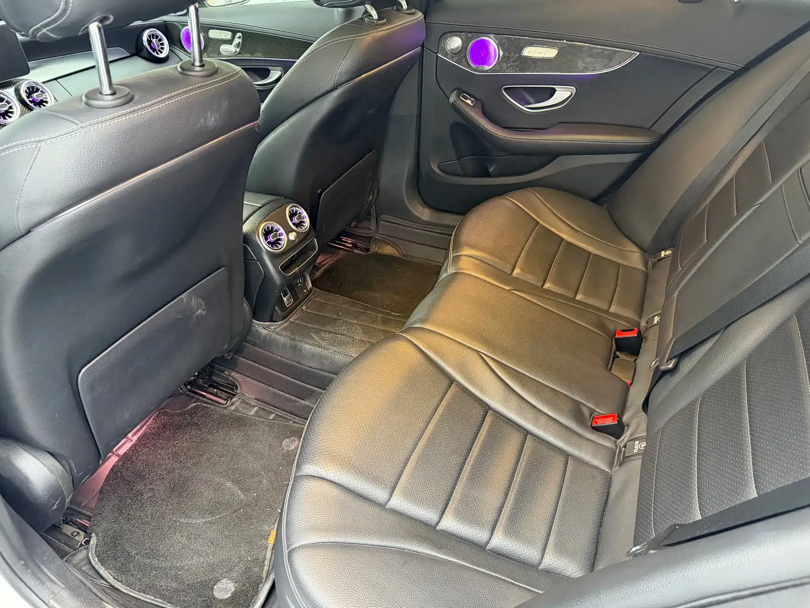 Фото 12 - Mercedes-Benz C-Class