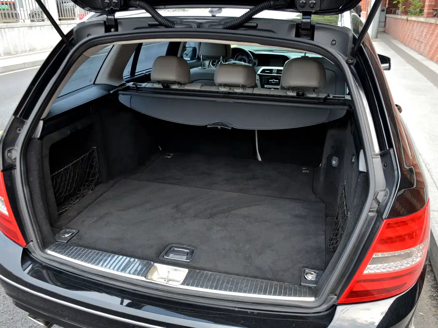 Mercedes-Benz C-Class (Import) 2012 2011 C 200 Fashion Wagon Edition