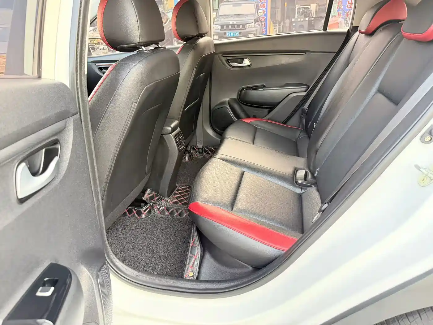 2019 Kia KX CROSS