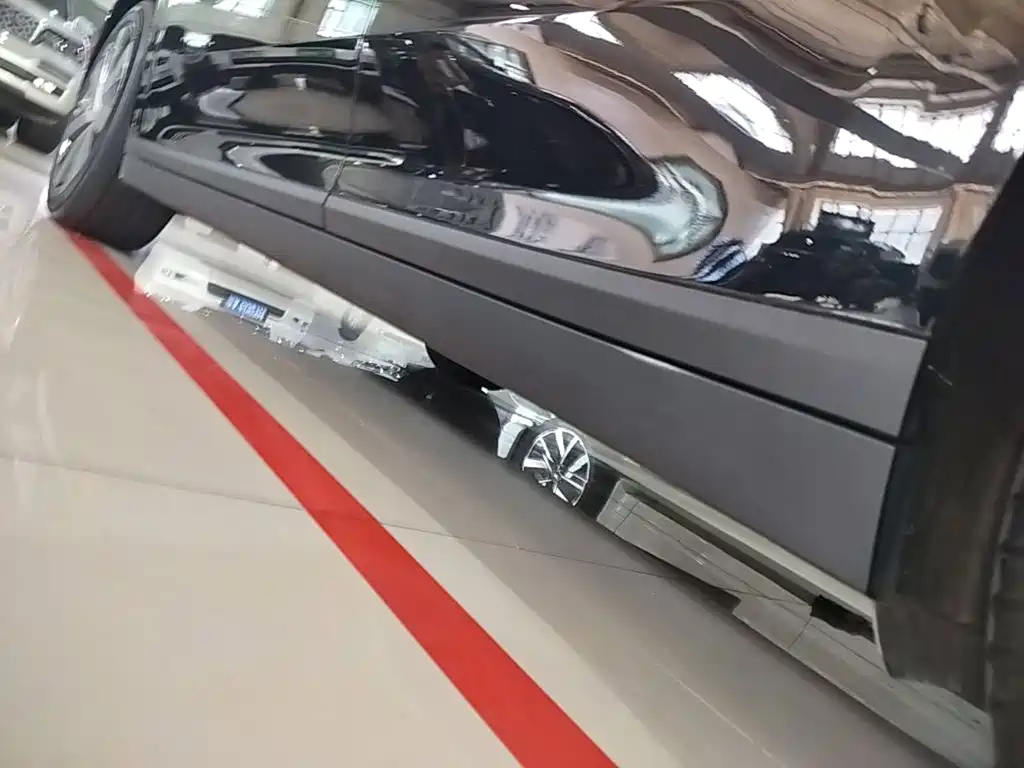 Li Auto i6 2026 2025 2WD Base Model