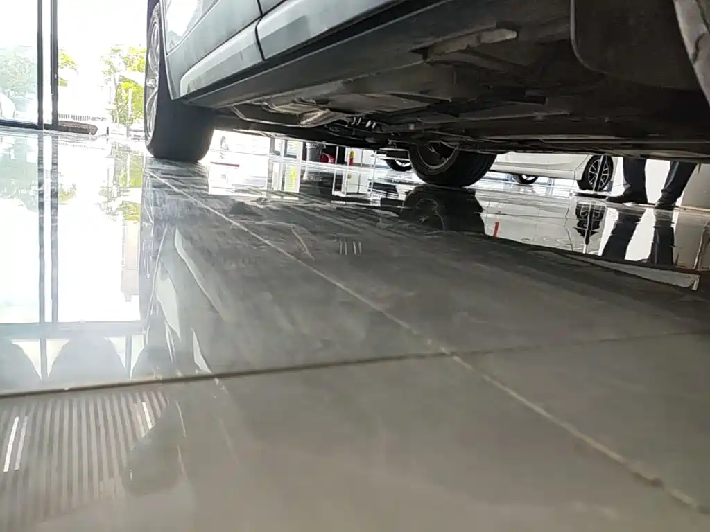 Cadillac XT4 2023 2022 28T FWD Style