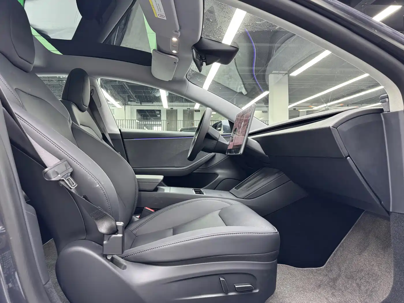 Tesla Model 3 2026 2025 Model Rear-Wheel Drive Edition