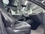 Photo 6 - Tesla Model 3